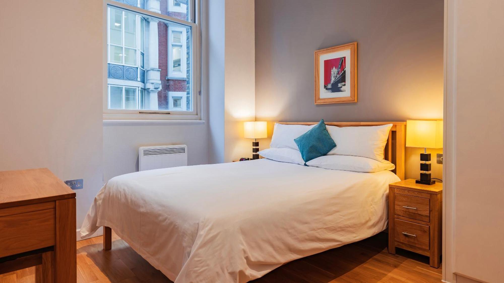 Cannon Street Serviced Apartments By Lovelystay Londra Esterno foto